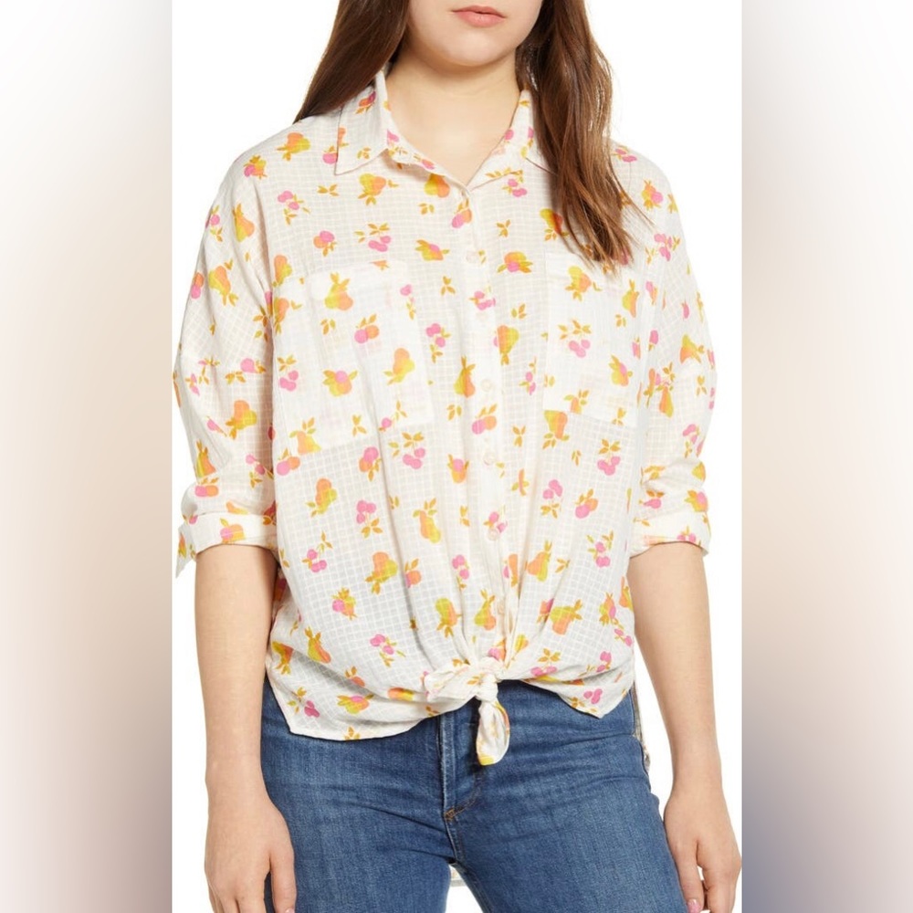 Lou & Grey Bright Fruit Cherry Pear Breezy Blouse M Barely Worn Excellent